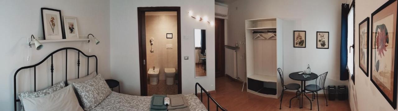 Riviera Garibaldi Hotel Treviso Buitenkant foto